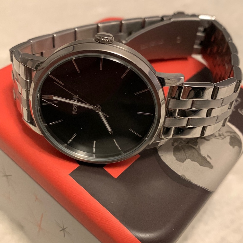NEW FOSSIL WATCH